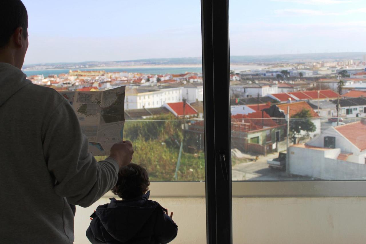 Swordfish Sea View Apartment Peniche Luaran gambar