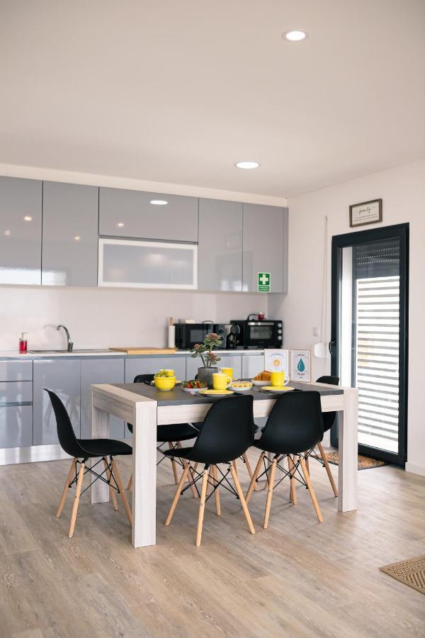 Swordfish Sea View Apartment Peniche Luaran gambar
